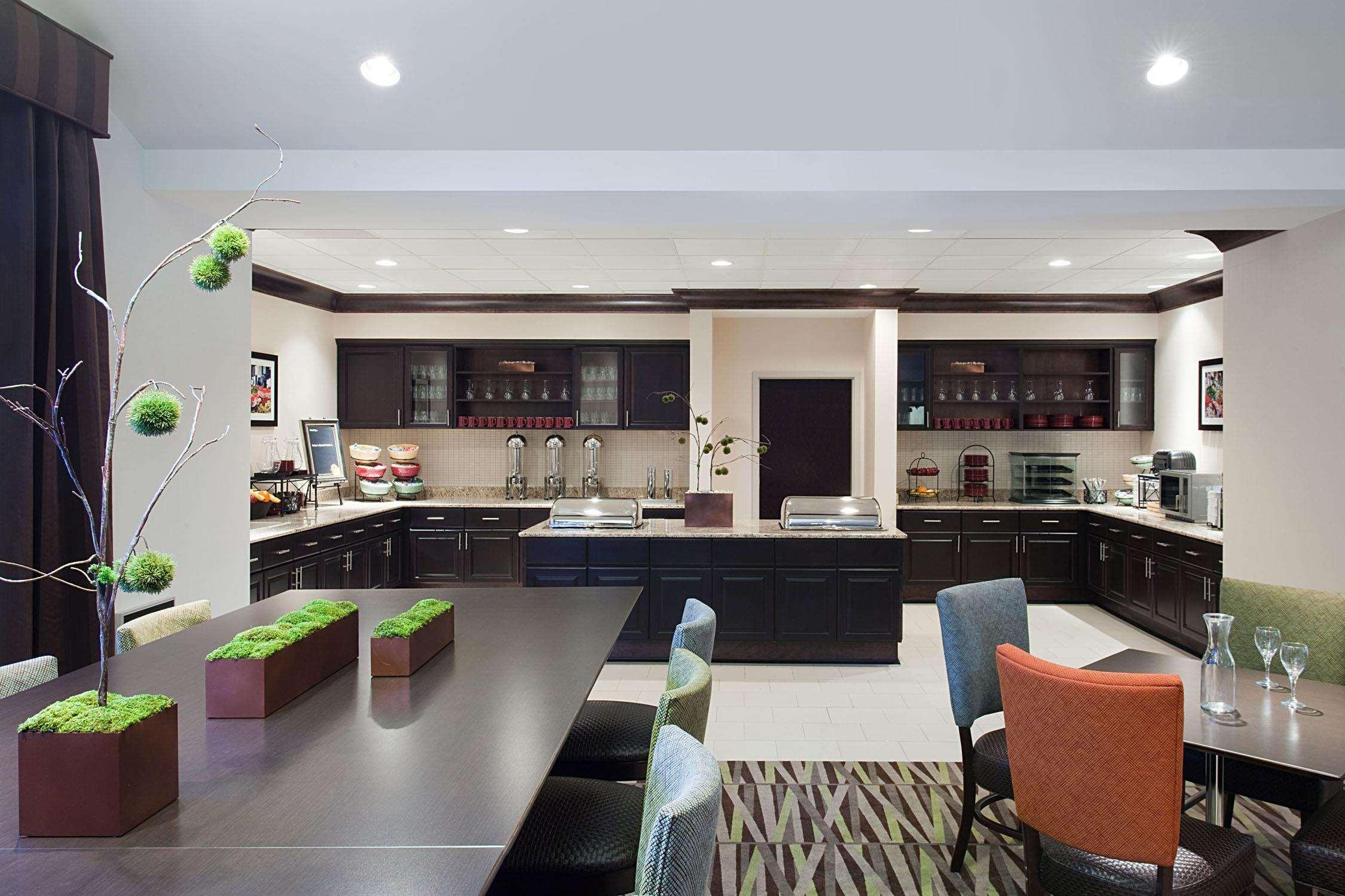 Homewood Suites By Hilton St. Louis - Galleria Richmond Heights Restaurant bilde